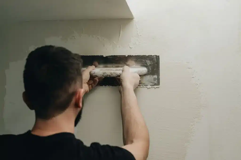 ako vybrať interiérové omietky
